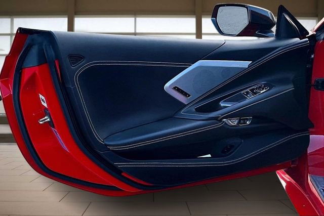 Used 2022 Chevrolet Corvette Stingray Premium Cpe w/ Z51 Performance Package image 22