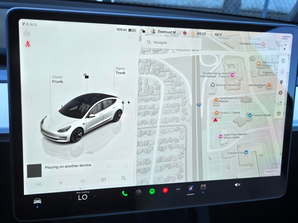 Used 2022 Tesla Model 3 Long Range AWD/4WD image 18