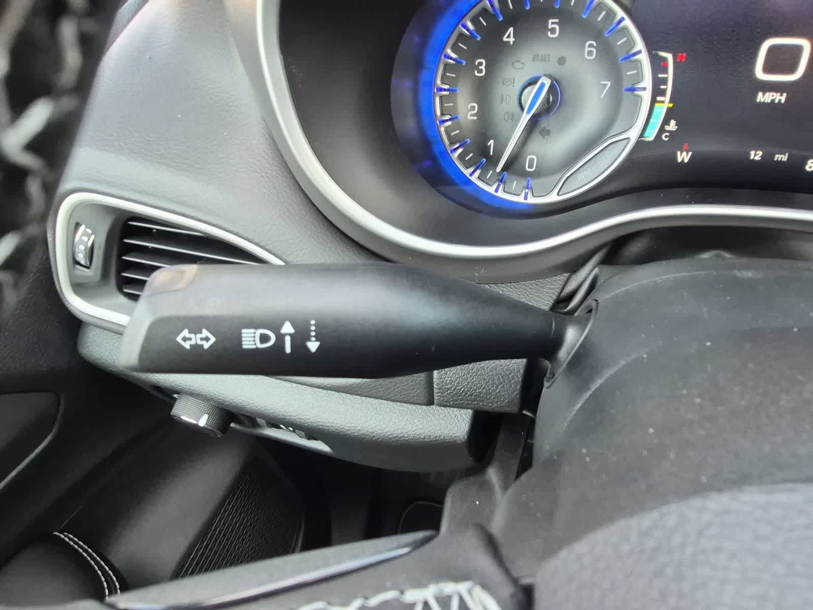 New 2027 Chrysler Pacifica LX FWD image 25