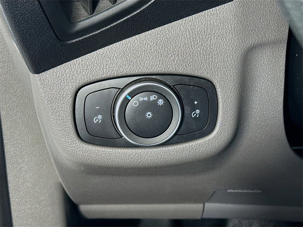 Used 2023 Ford Transit Connect XL image 10