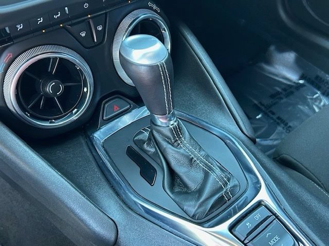 Used 2022 Chevrolet Camaro LT RWD image 25