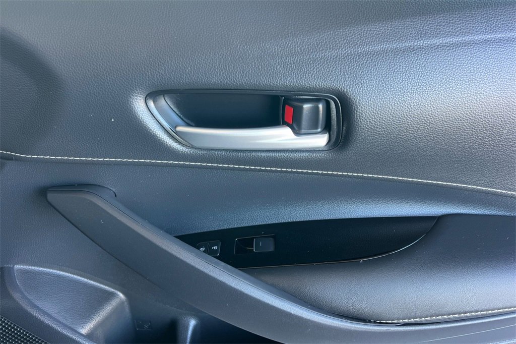 Used 2021 Toyota Corolla XSE image 20