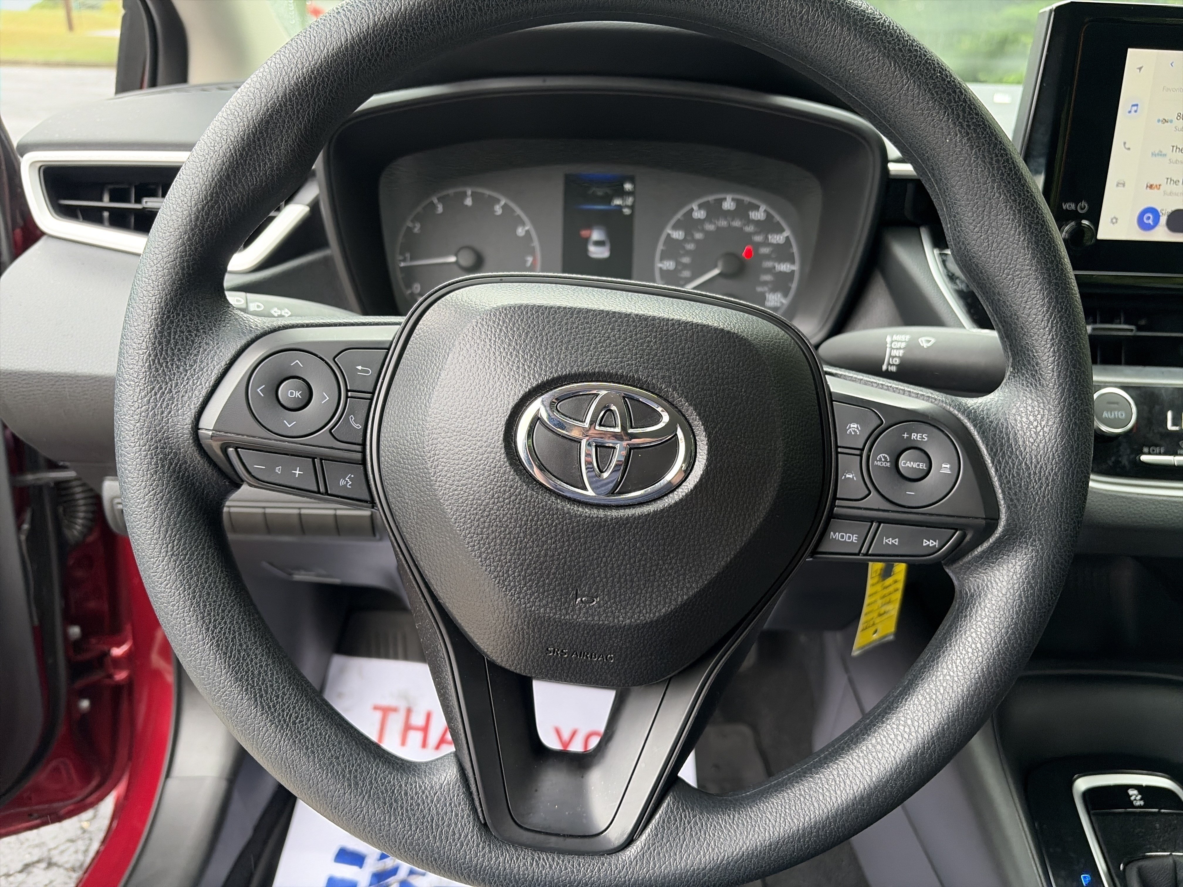 Used 2025 Toyota Corolla LE FWD image 24