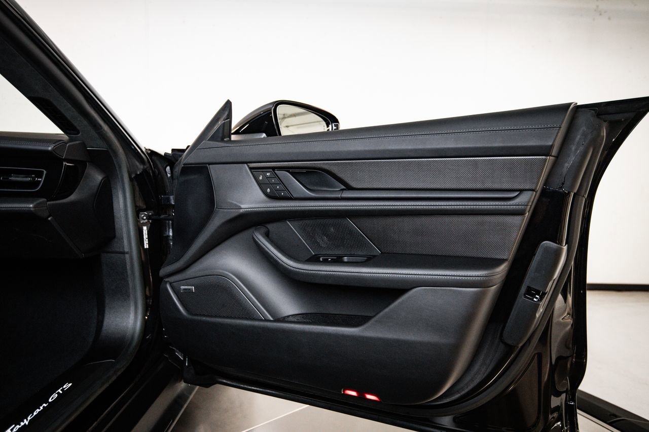 Certified 2024 Porsche Taycan GTS AWD/4WD image 27