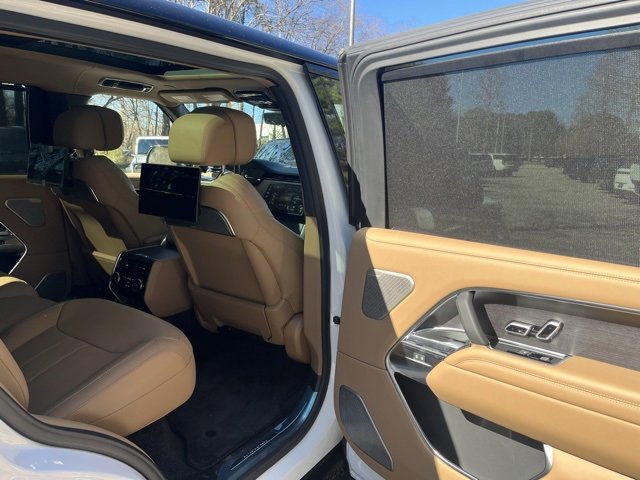 Certified 2025 Land Rover Range Rover Long Wheelbase Autobiography image 12