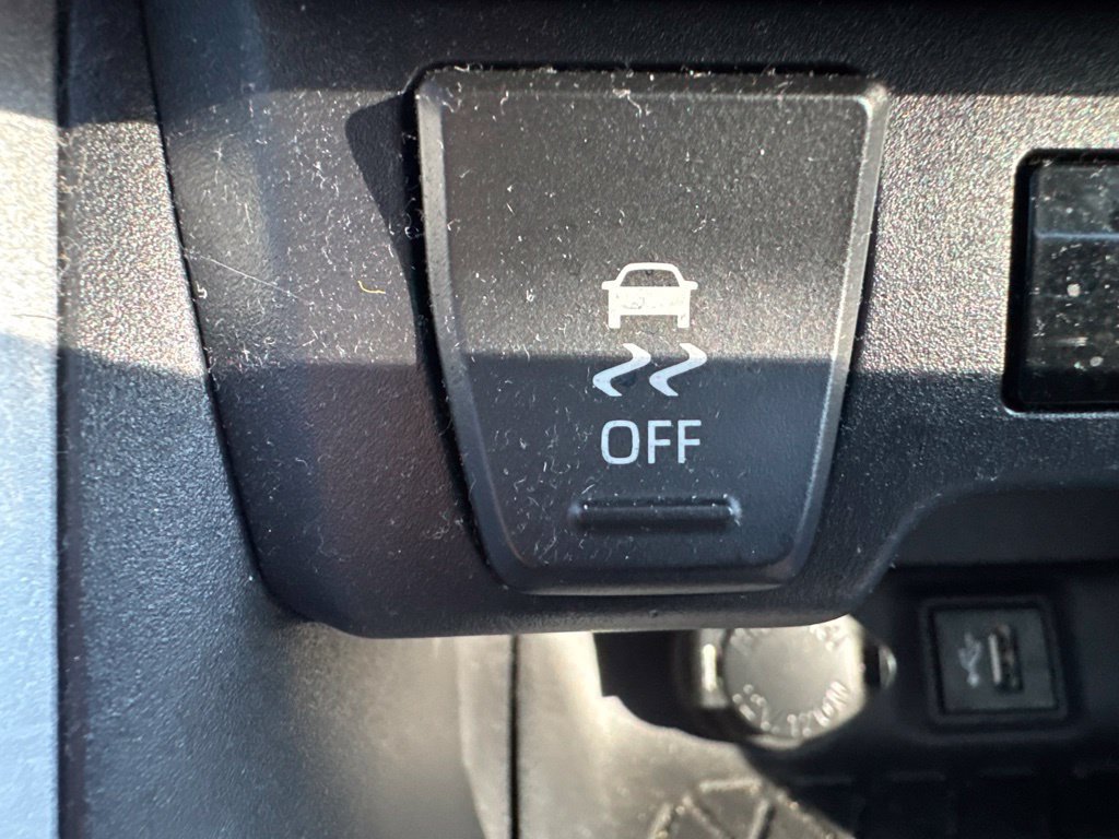 Used 2023 Toyota RAV4 XLE w/ Convenience Package AWD/4WD image 30