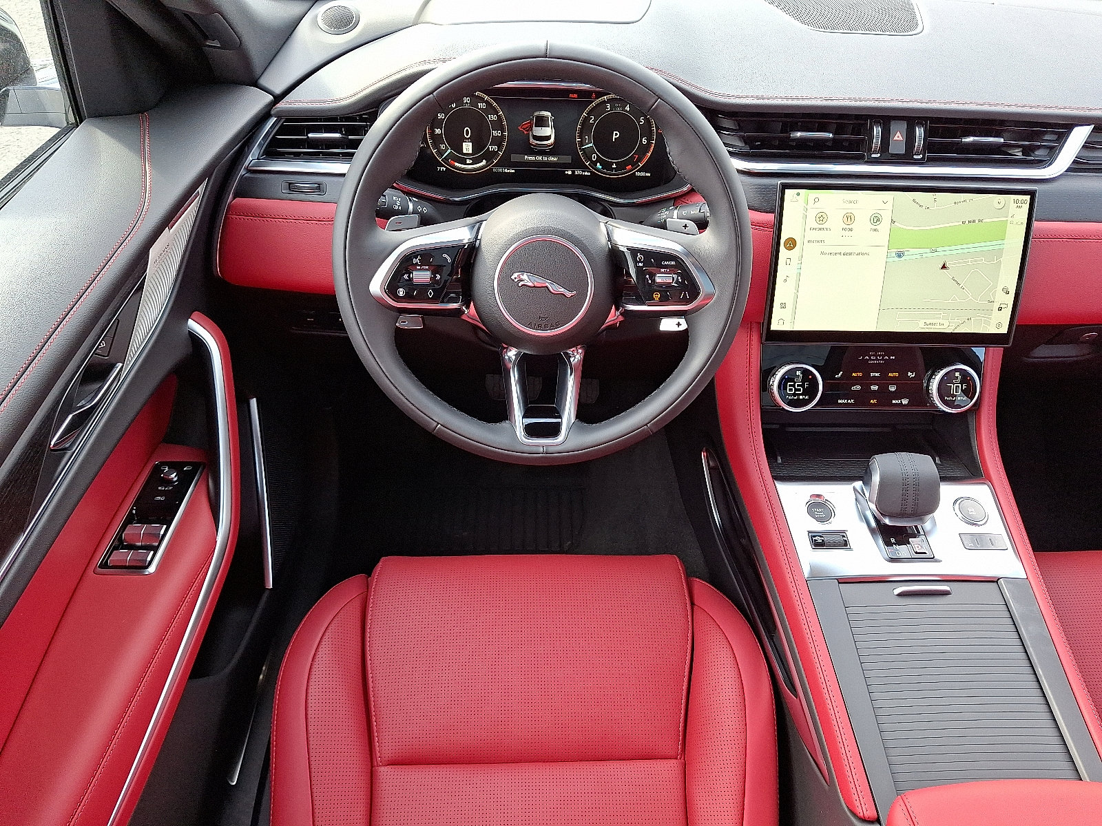 New 2026 Jaguar F-PACE R-Dynamic S image 4