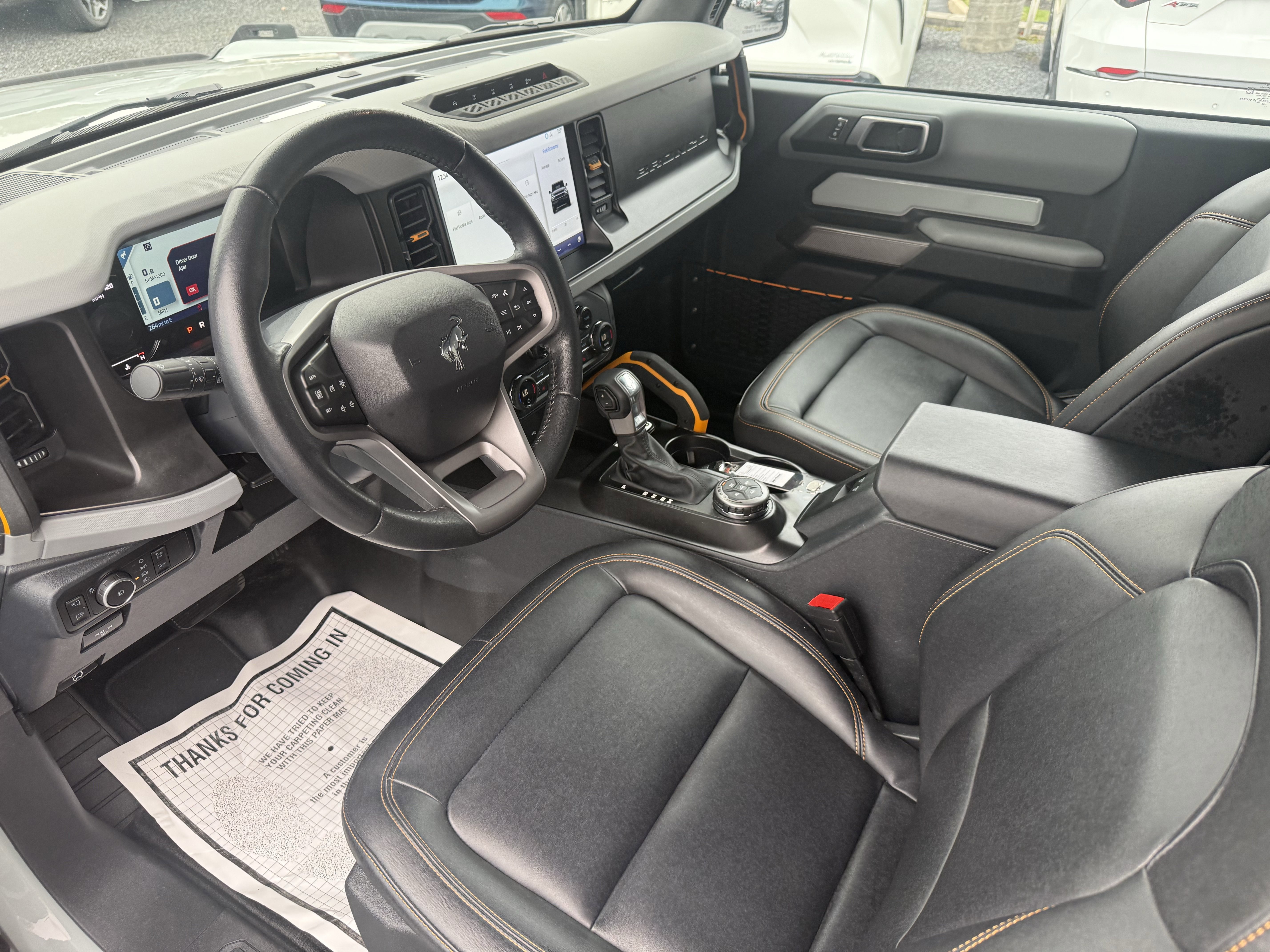 Used 2023 Ford Bronco Badlands image 12