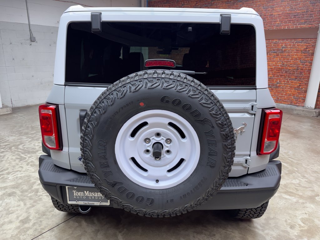 New 2026 Ford Bronco Heritage Edition AWD/4WD image 4