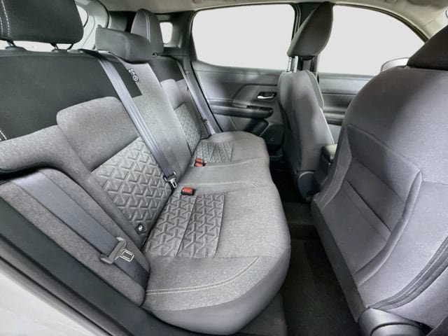 Used 2025 Nissan Kicks SV FWD image 24