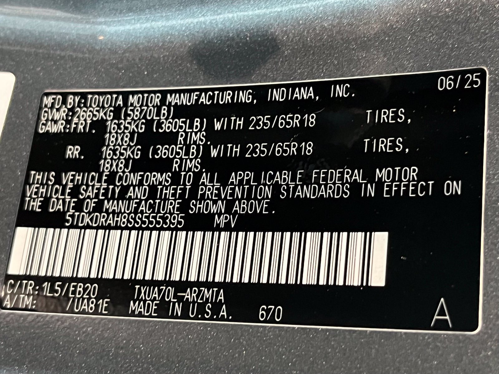 Used 2025 Toyota Highlander XLE FWD image 18
