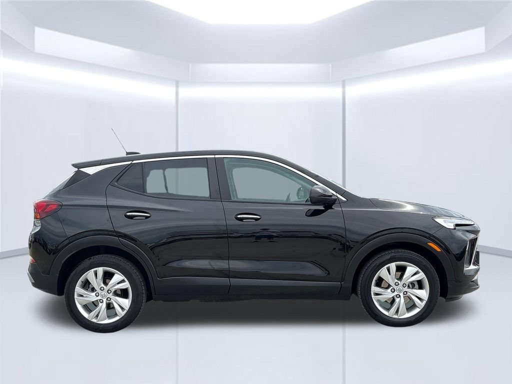 Used 2025 Buick Encore GX Preferred FWD image 8