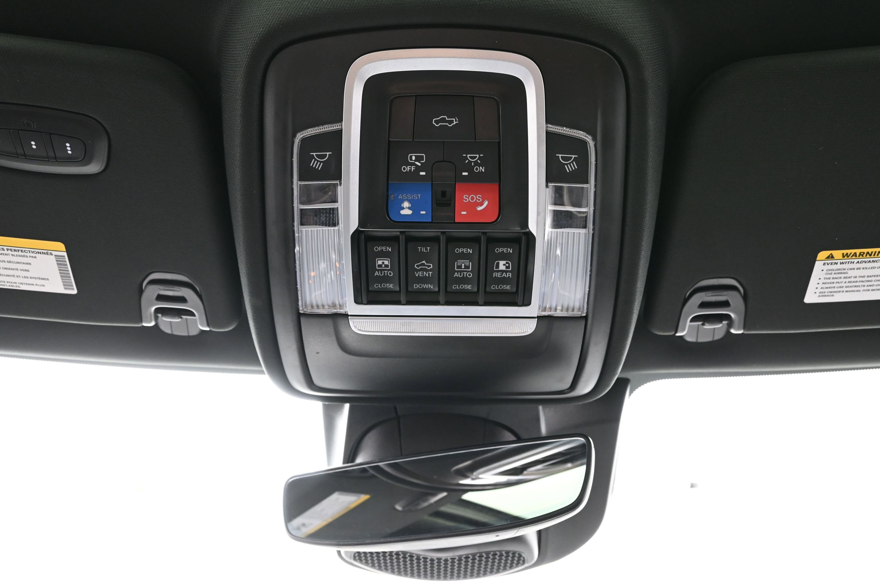Used 2022 RAM 1500 Laramie AWD/4WD image 28