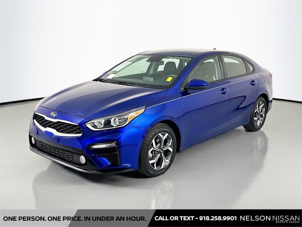 Used 2019 Kia Forte LXS FWD image 1