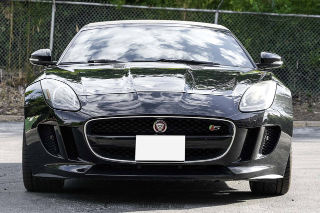 Used 2015 Jaguar F-TYPE S RWD image 21