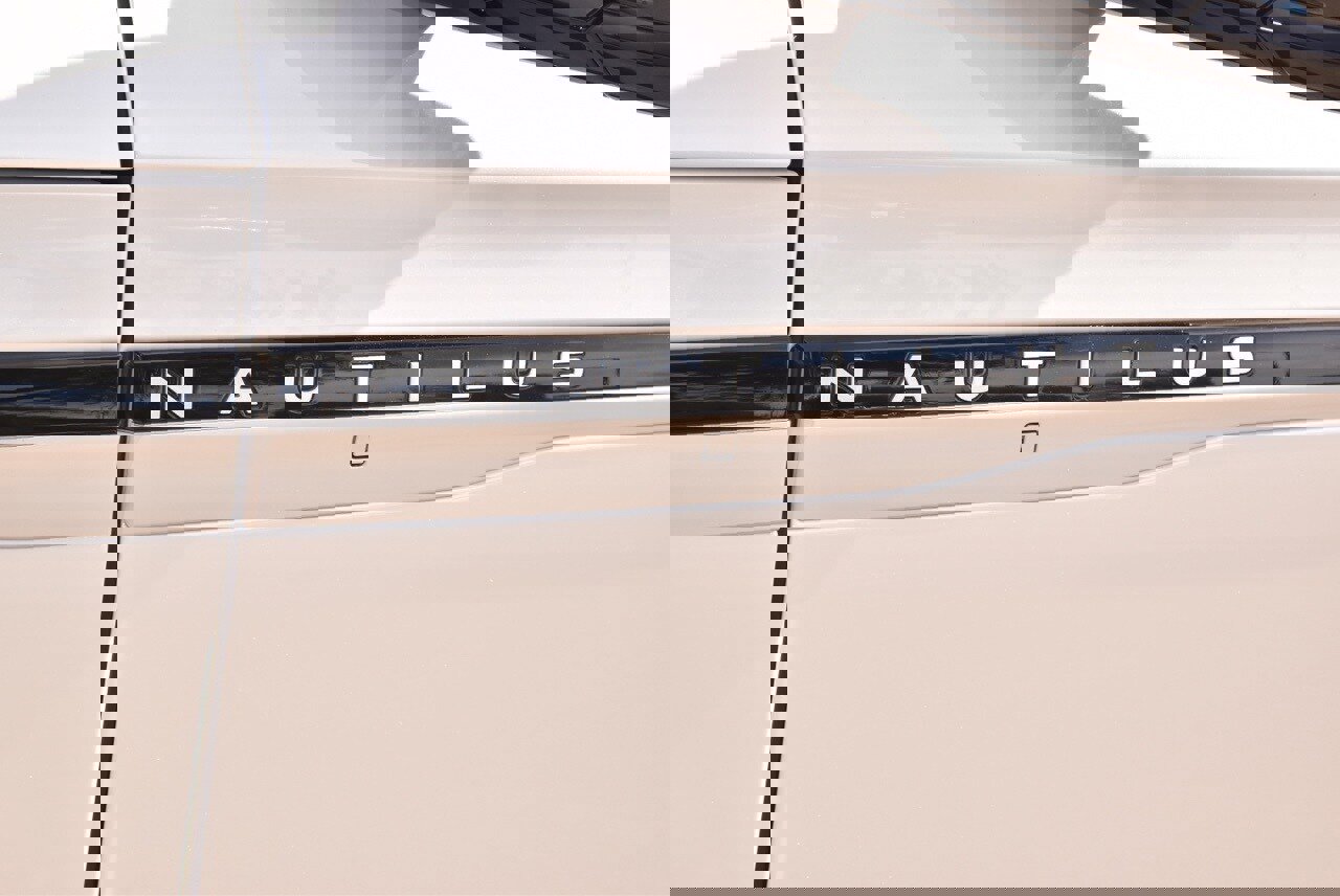 Certified 2026 Lincoln Nautilus Reserve image 41