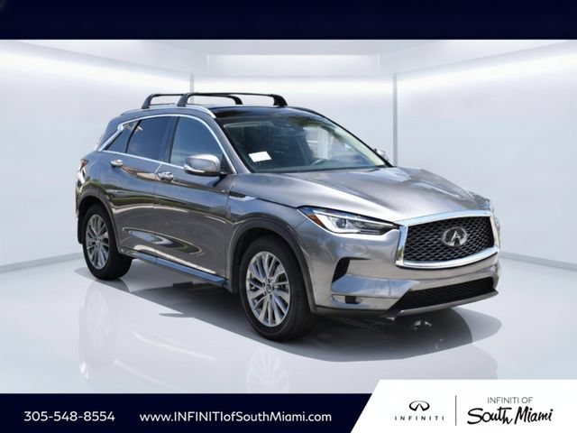 Used 2025 INFINITI QX50 Luxe AWD/4WD image 3