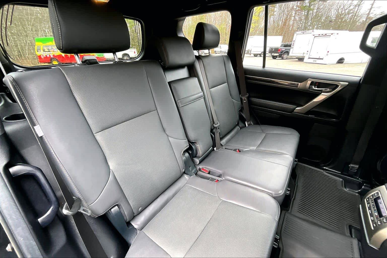 Used 2020 Lexus GX 460 Premium w/ Premium Package AWD/4WD image 20