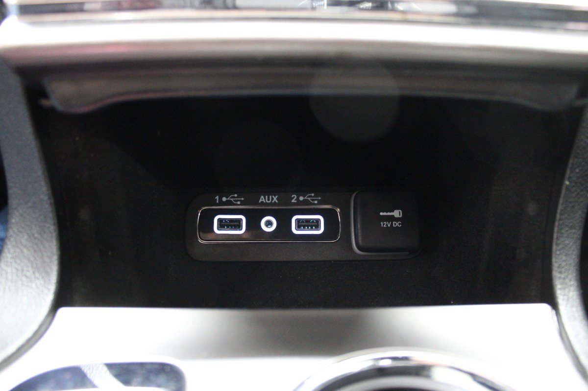 Used 2019 Jeep Grand Cherokee Altitude AWD/4WD image 30