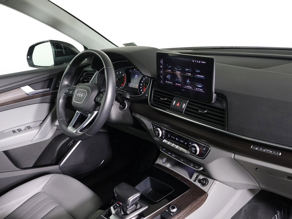 Used 2022 Audi Q5 2.0T Premium image 27