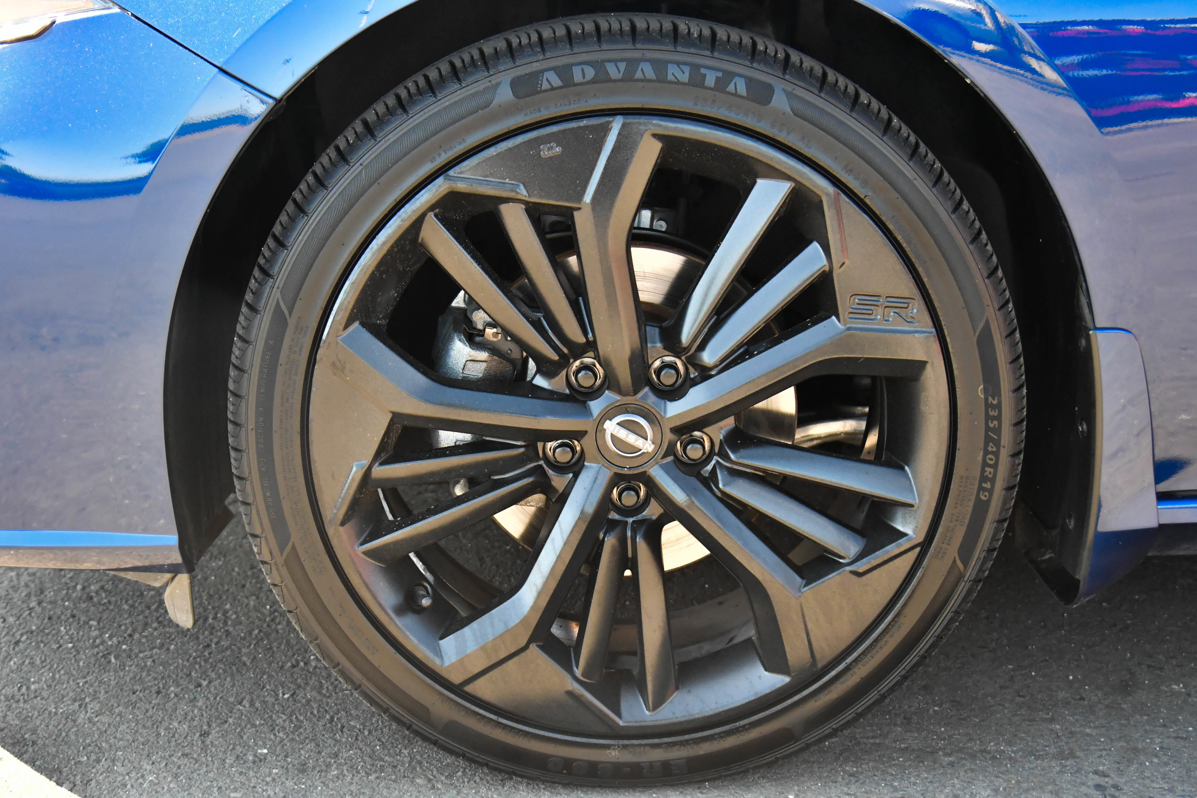 Used 2024 Nissan Altima 2.5 SR FWD image 12