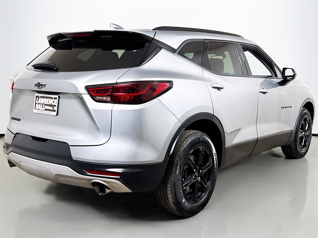 Certified 2023 Chevrolet Blazer LT w/ Convenience Package image 4