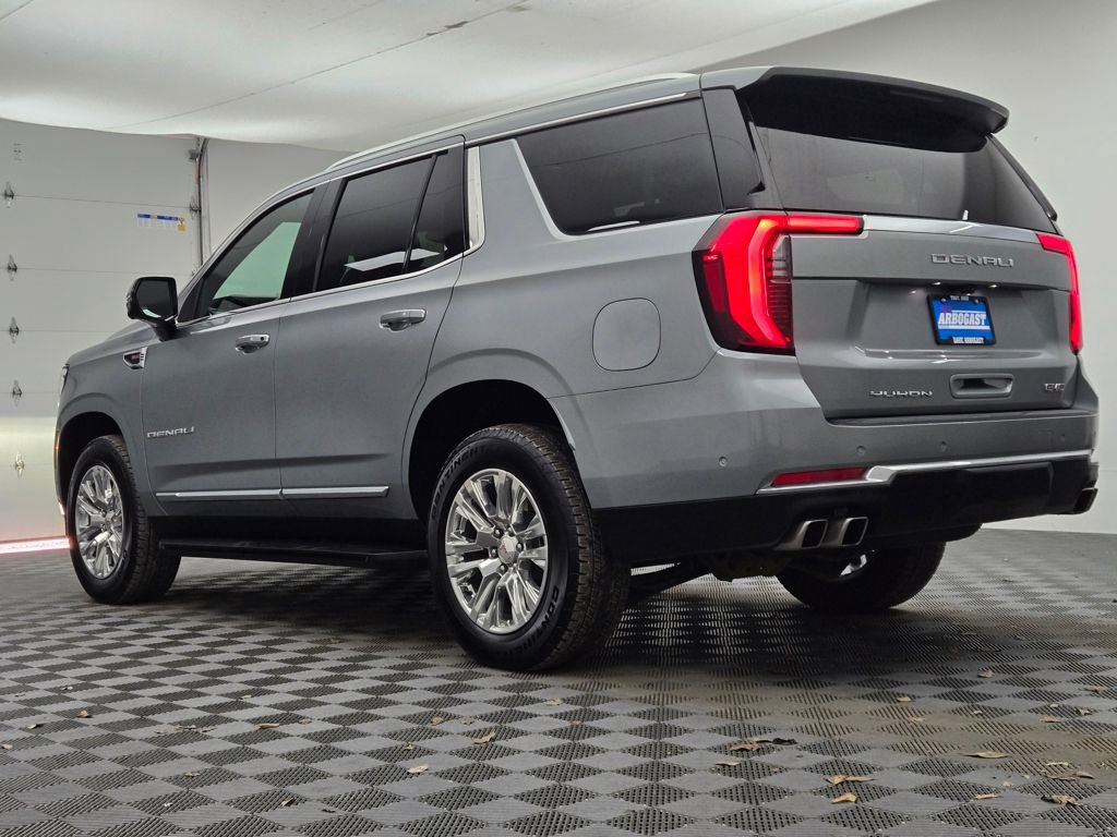 Used 2025 GMC Yukon Denali image 17
