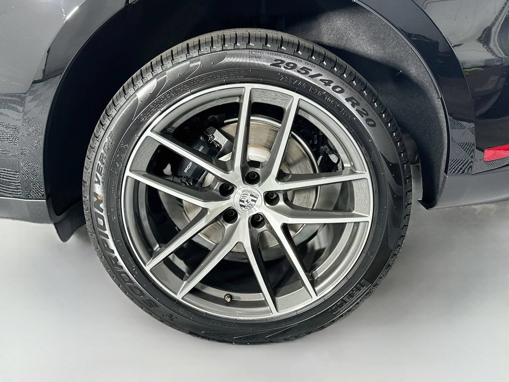 New 2026 Porsche Macan AWD/4WD image 33