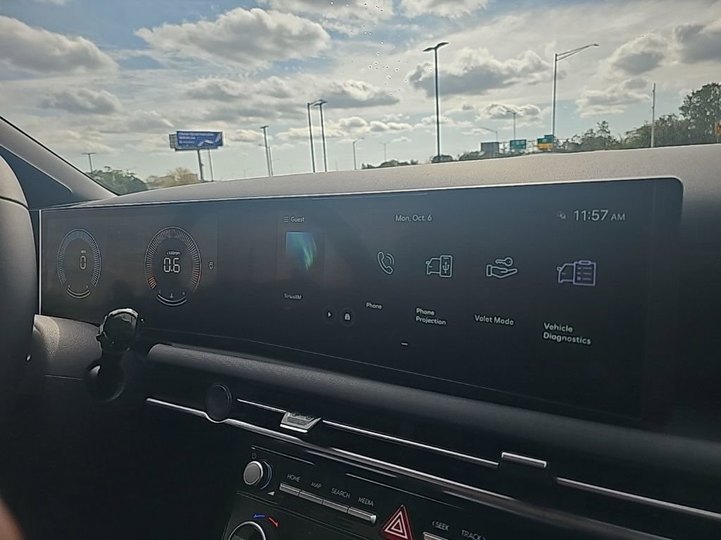 New 2026 Hyundai Tucson XRT image 16