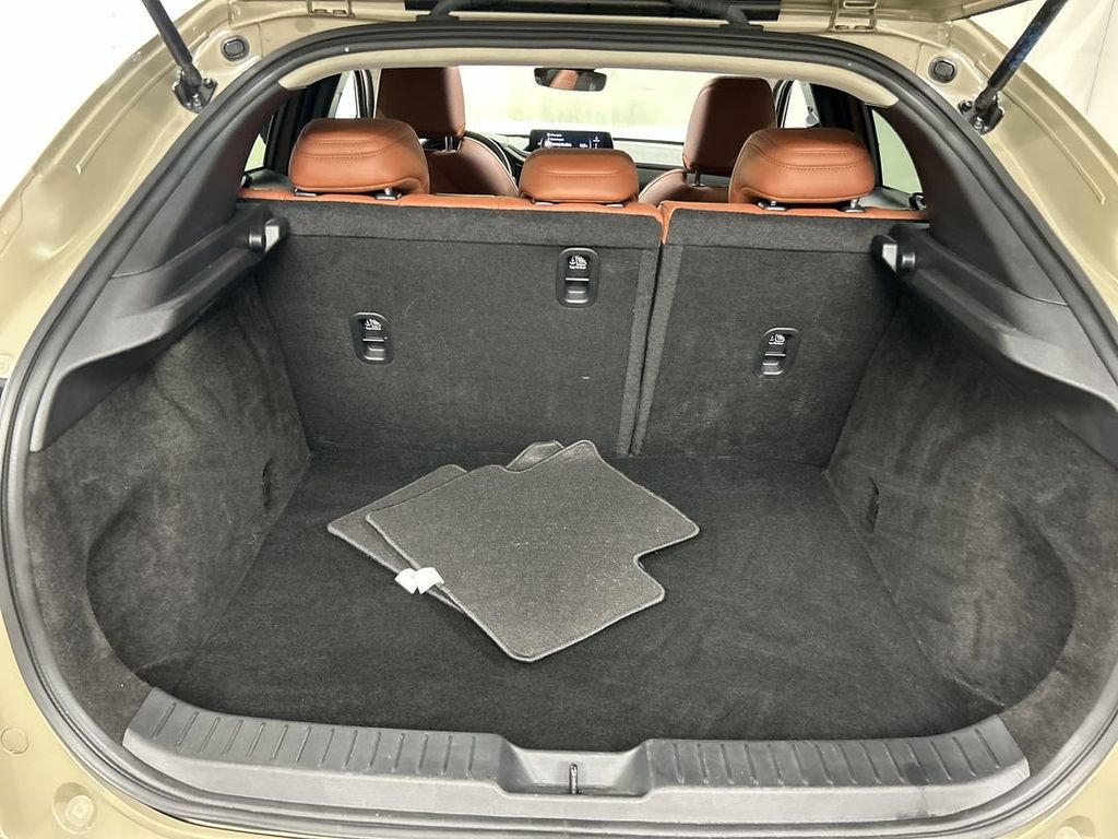 Certified 2024 MAZDA CX-30 Carbon AWD/4WD image 22