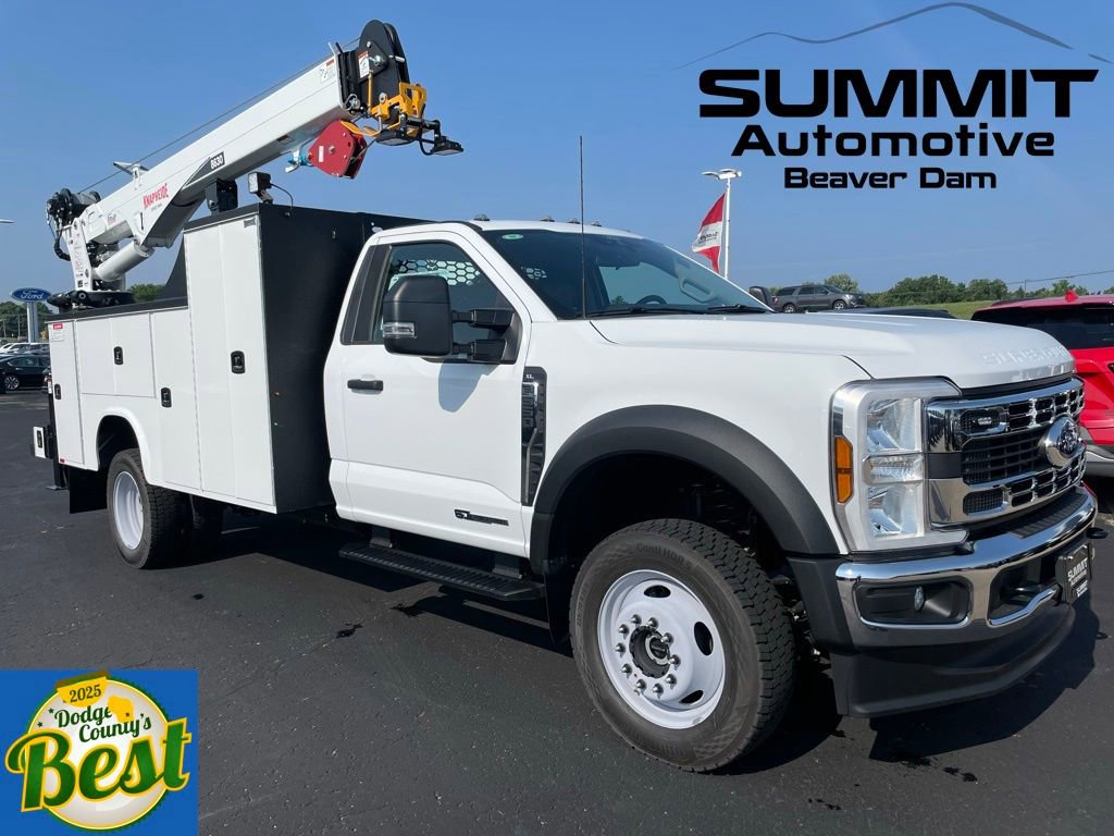 New 2025 Ford F550 4x4 Regular Cab Super Duty image 1