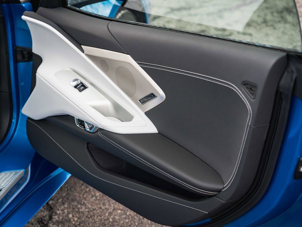 New 2025 Chevrolet Corvette Stingray Preferred Conv w/ 2LT image 40