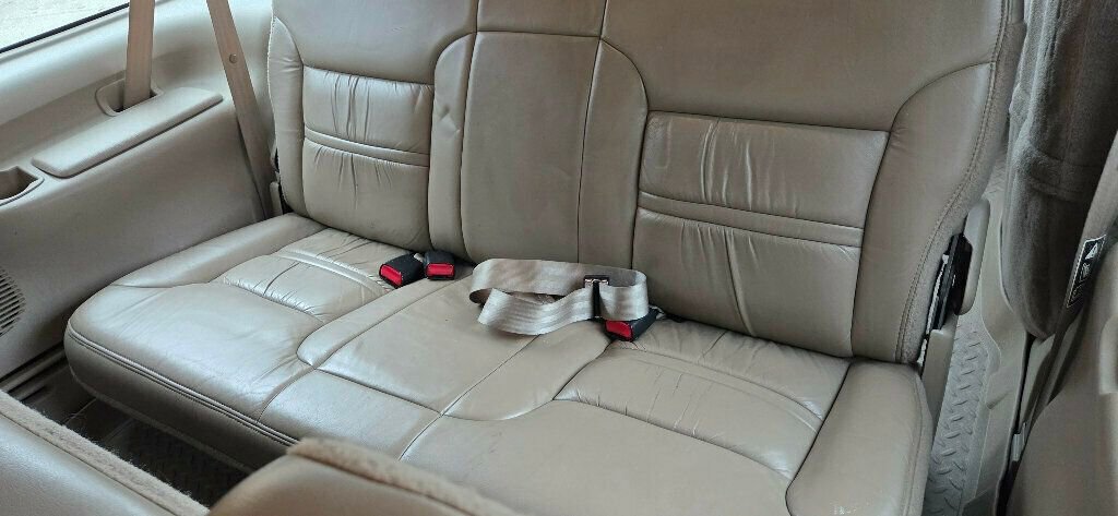 Used 2000 Ford Excursion Limited image 16