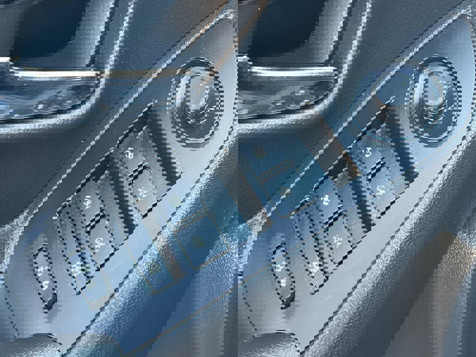 Used 2020 Chevrolet Trax LS w/ Tint and Cruise Package image 14