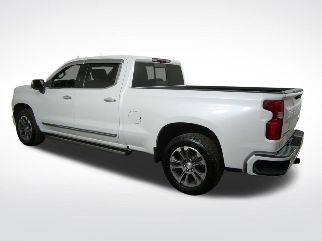 Used 2022 Chevrolet Silverado 1500 High Country w/ Z71 Off-Road Package AWD/4WD image 7