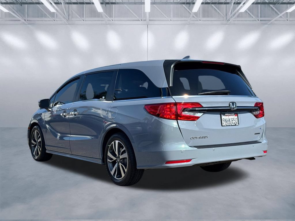 Used 2023 Honda Odyssey Touring image 4