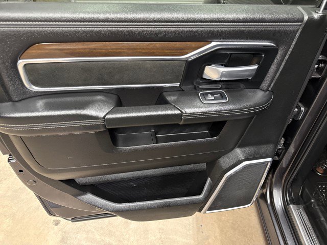 Used 2022 RAM 5500 Laramie image 31