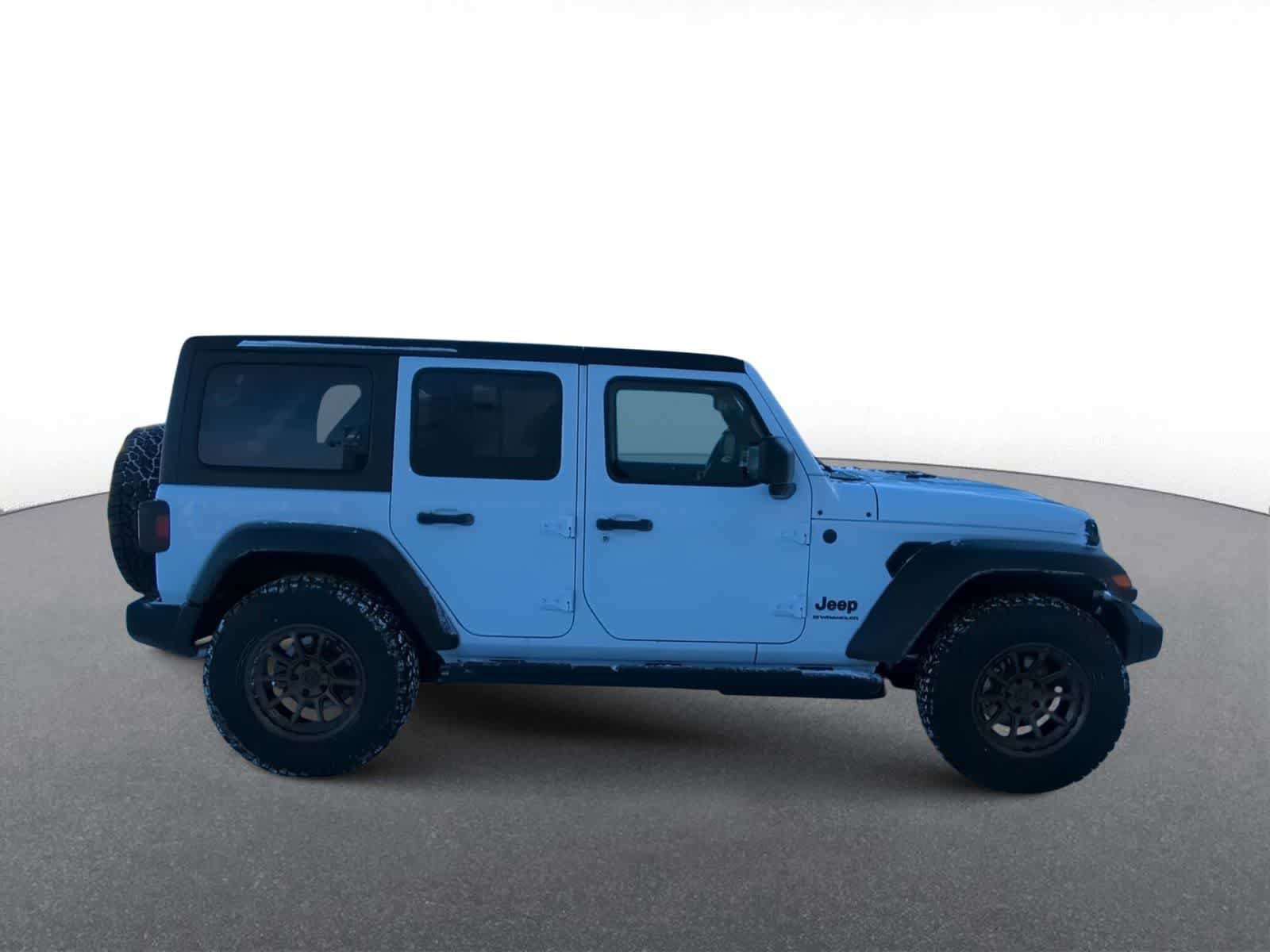 Used 2026 Jeep Wrangler Sport AWD/4WD image 9
