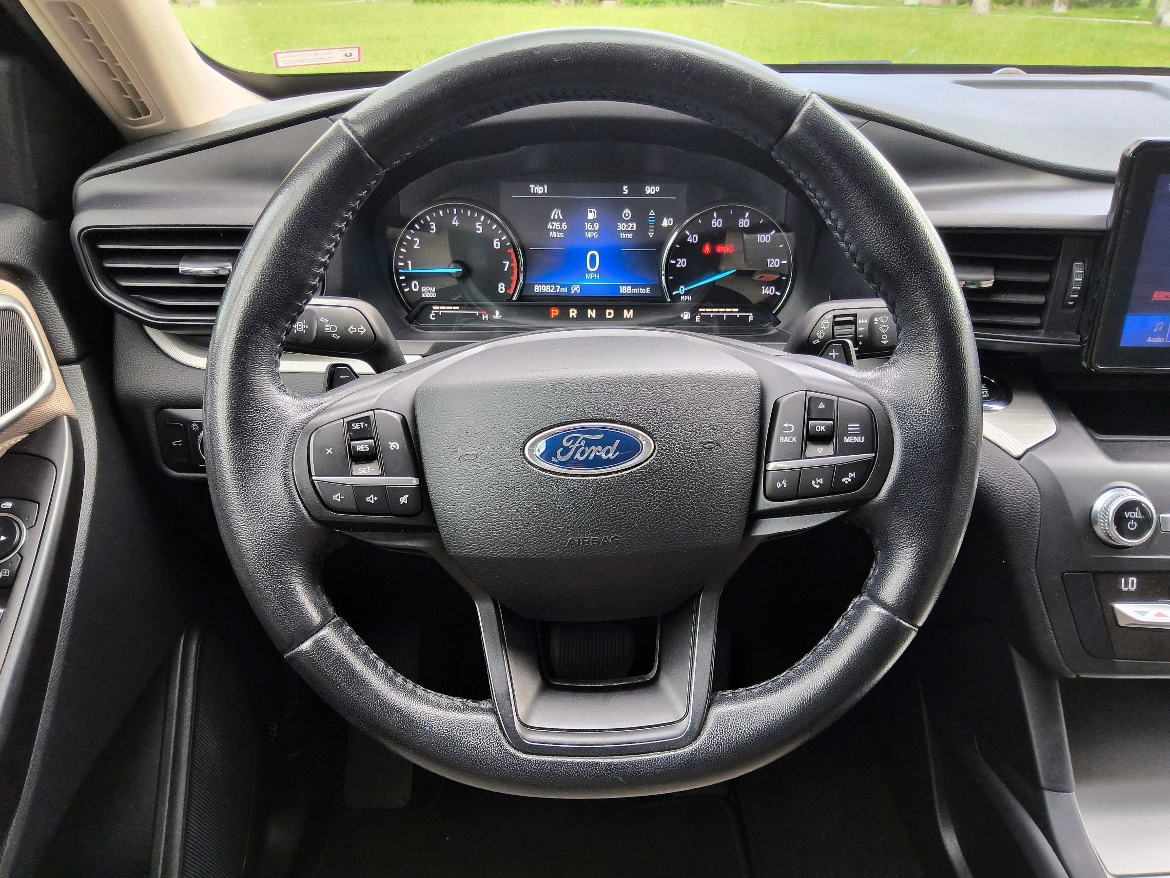 Used 2020 Ford Explorer XLT RWD image 9