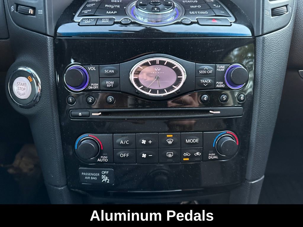 Used 2015 INFINITI QX70 AWD w/ Premium Package image 22