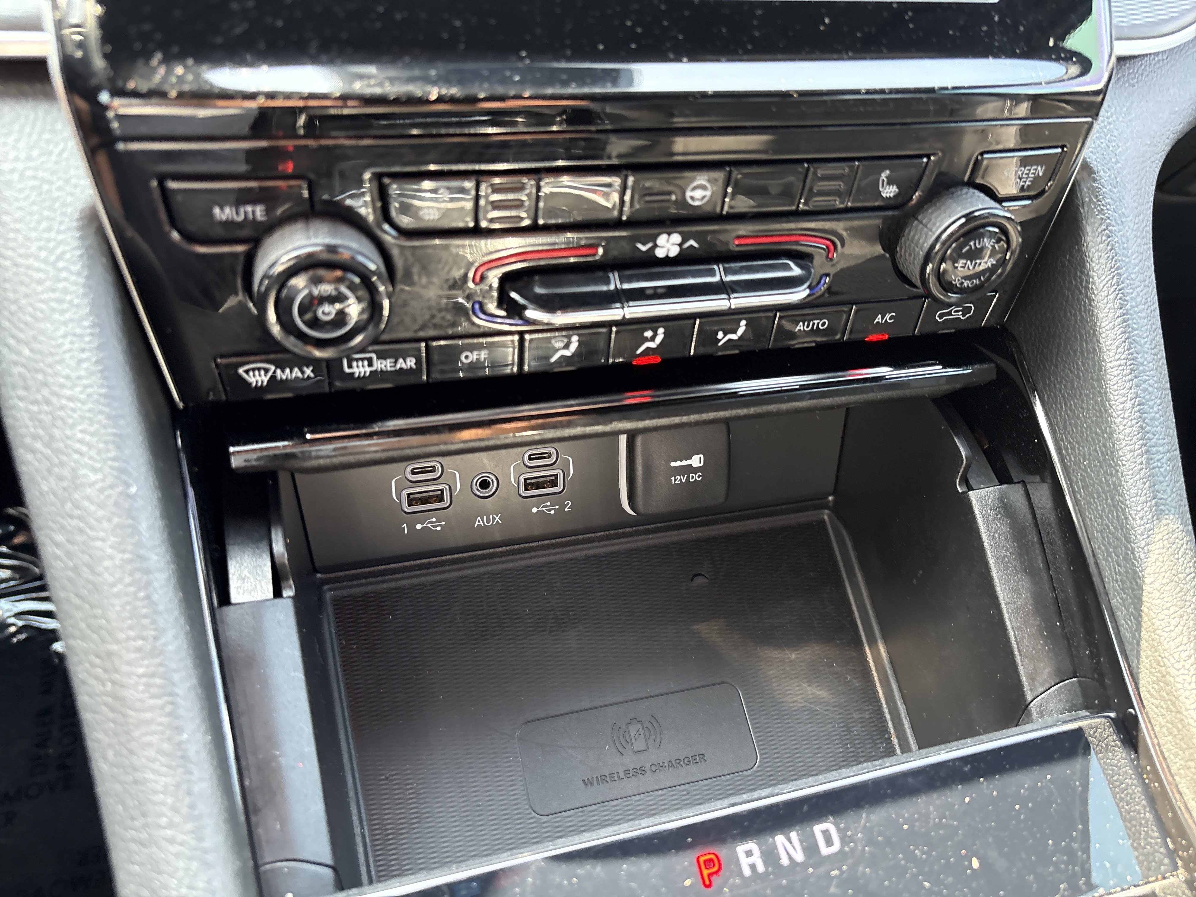 Used 2023 Jeep Grand Cherokee Altitude RWD image 31
