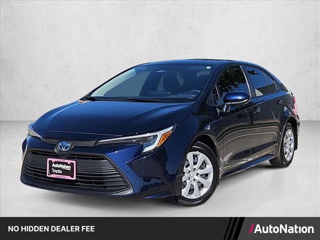 Used 2025 Toyota Corolla LE