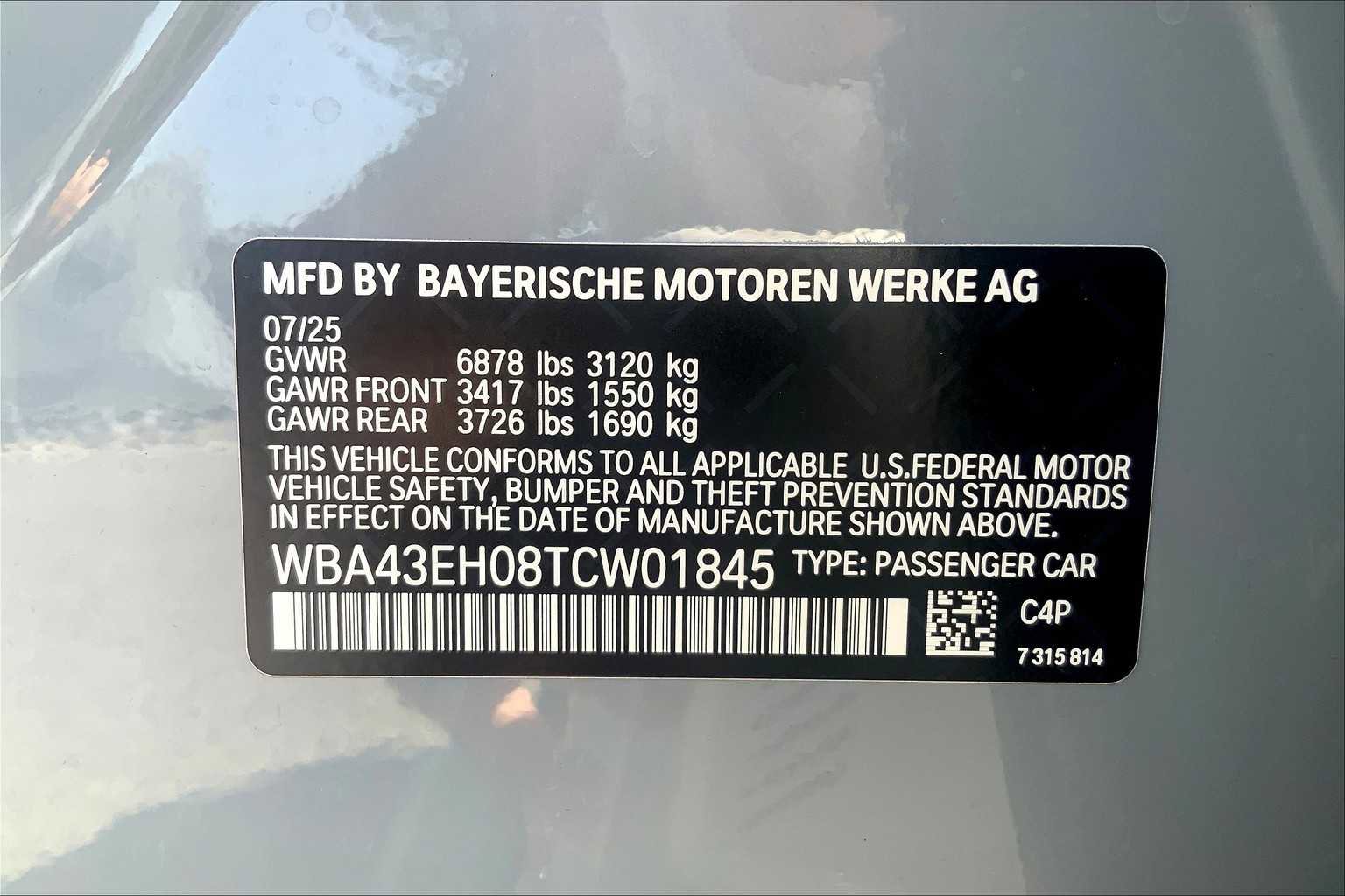 New 2026 BMW 750e xDrive w/ Executive Package image 19