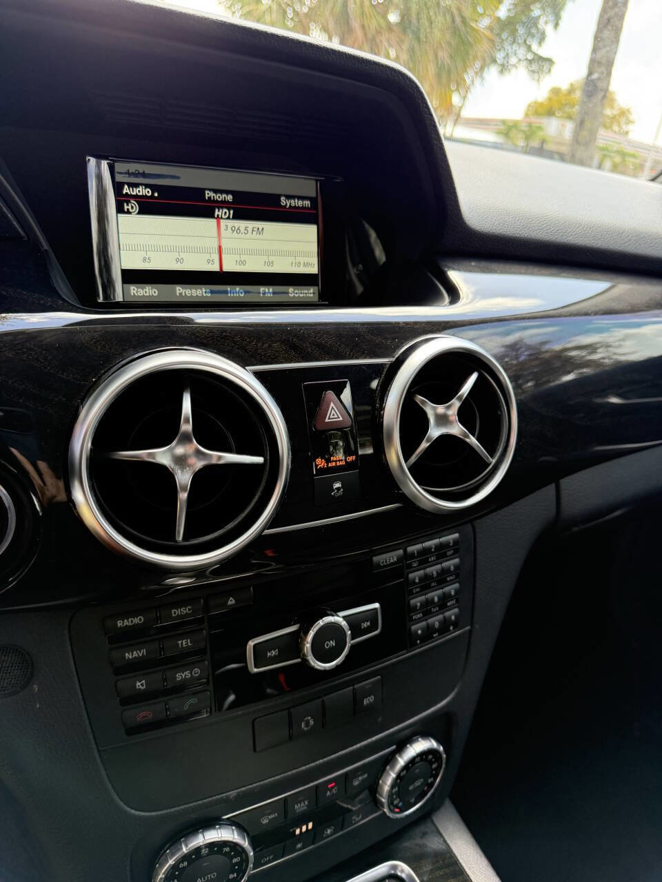 Used 2014 Mercedes-Benz GLK 350 2WD image 16