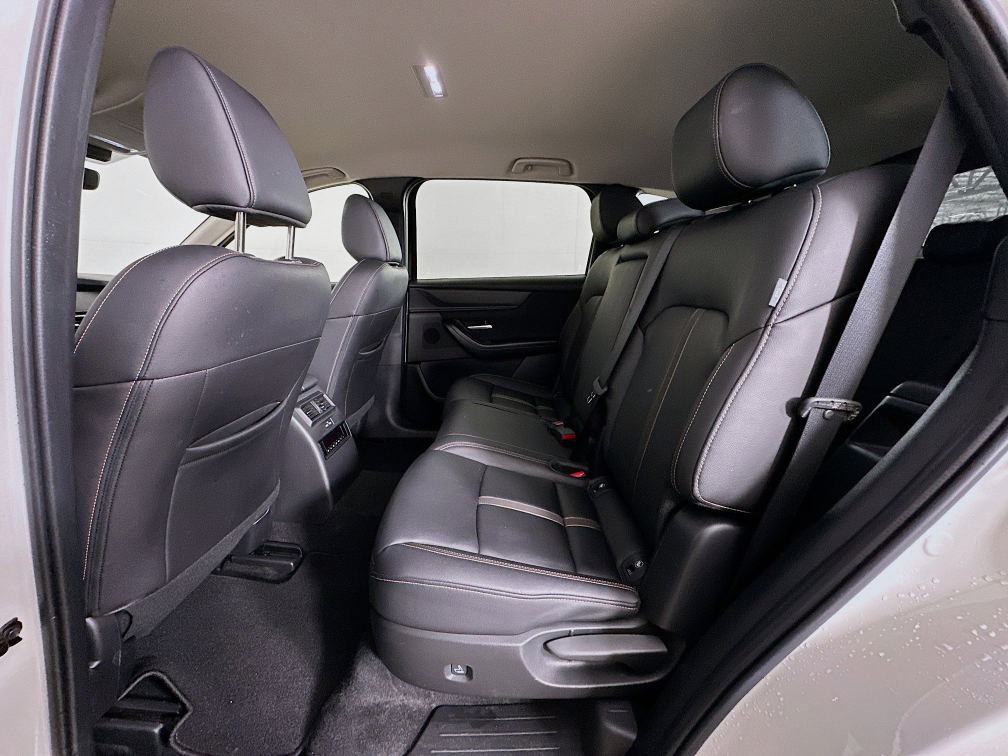 Used 2025 MAZDA CX-90 3.3 Turbo w/ Select Package image 27