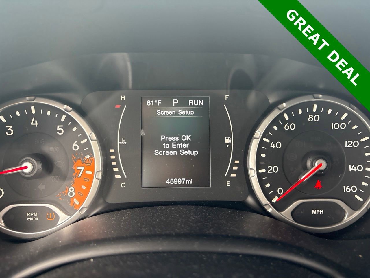 Used 2016 Jeep Renegade Latitude w/ Advanced Technology Group AWD/4WD image 26