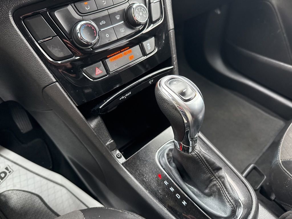 Used 2018 Buick Encore Preferred image 15