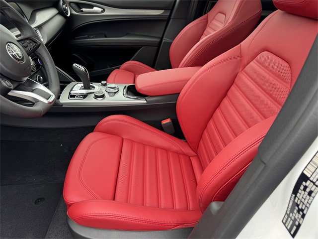 New 2025 Alfa Romeo Stelvio Sprint w/ Veloce Package image 13