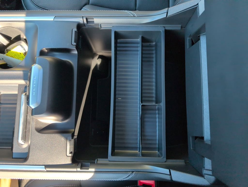 New 2026 Ford Expedition Platinum w/ Stealth Appearance Package image 36