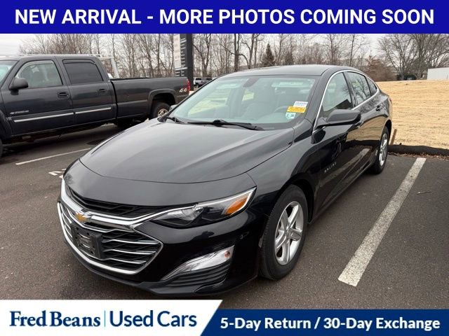 Used 2020 Chevrolet Malibu LS image 3
